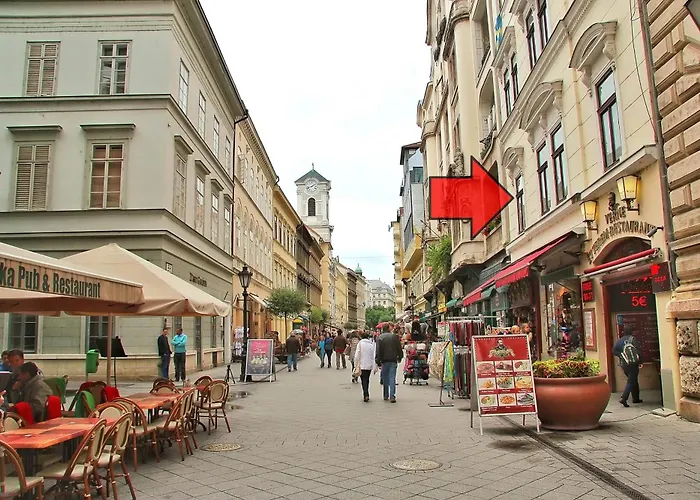 Vaci Deluxe * Budapest